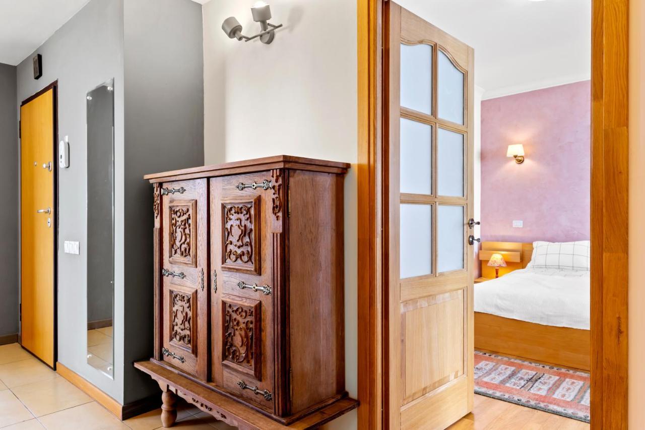 125 Sqm Family Friendly With Kids Room Bukarest Exterior foto