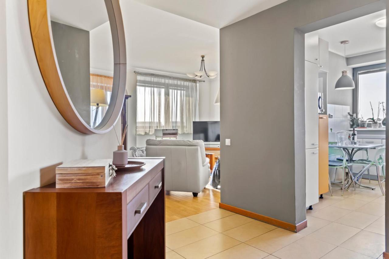 125 Sqm Family Friendly With Kids Room Bukarest Exterior foto