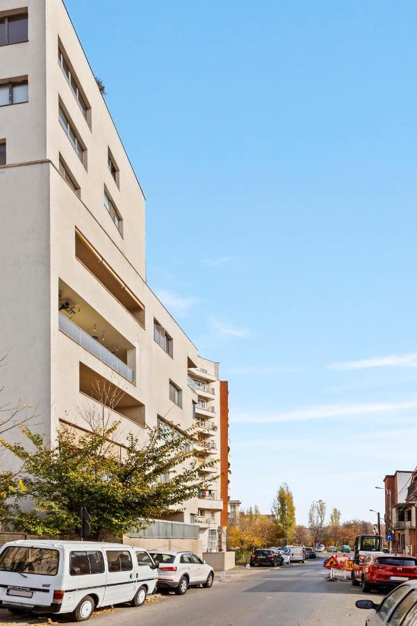 125 Sqm Family Friendly With Kids Room Bukarest Exterior foto