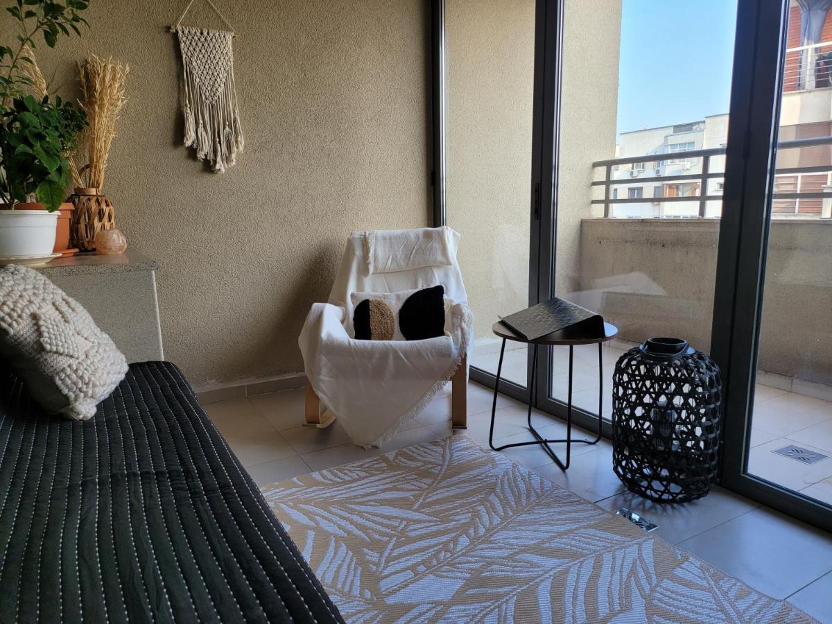 125 Sqm Family Friendly With Kids Room Bukarest Exterior foto